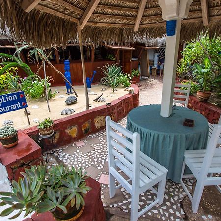 Chez Maggie Hotel & Restaurant Morondava Ngoại thất bức ảnh