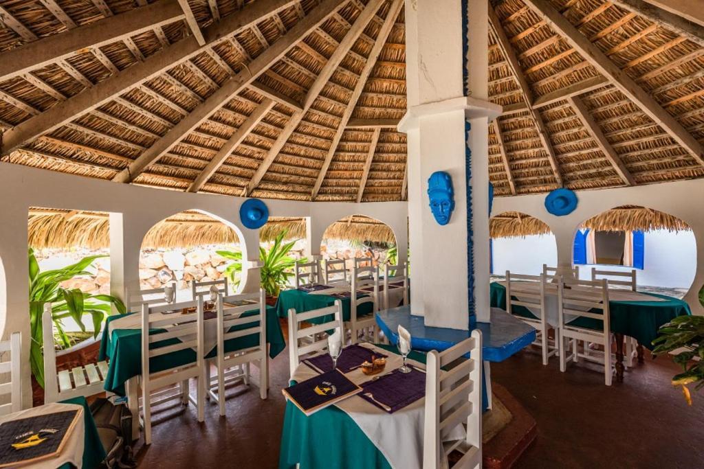 Chez Maggie Hotel & Restaurant Morondava Ngoại thất bức ảnh