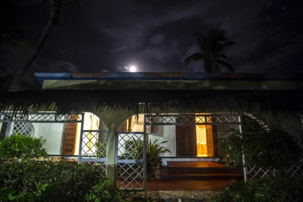 Chez Maggie Hotel & Restaurant Morondava Ngoại thất bức ảnh